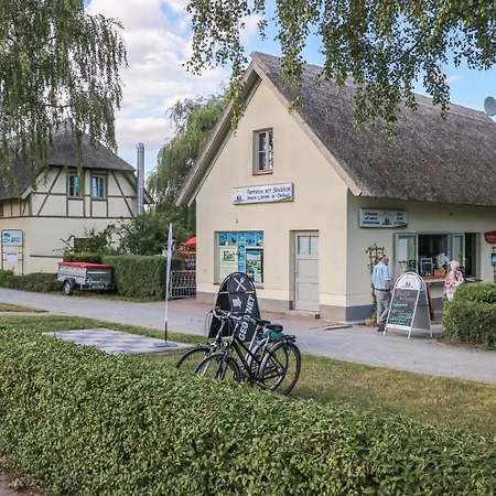2 Bedroom Cozy In Krakow Am Krakow am See